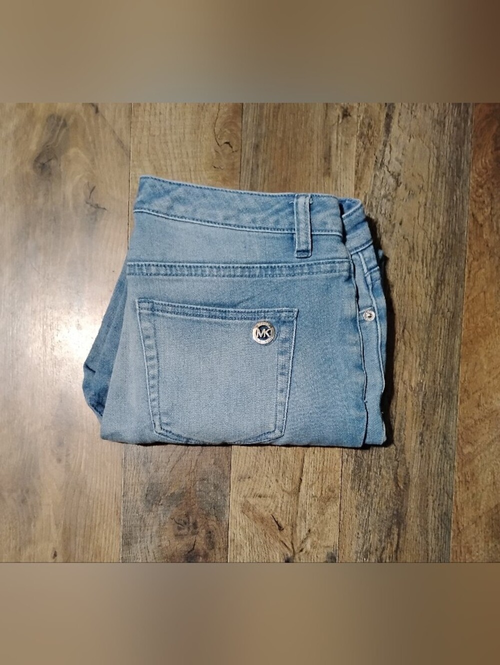 Michael Kors Light Wash Skinny Crop Signature MK Accent Womens Size: 4